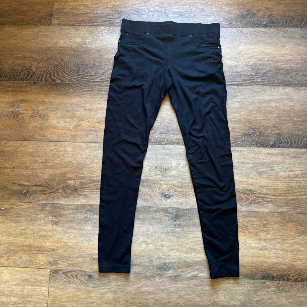 Trina Turk Black Tapered Stretch Pants